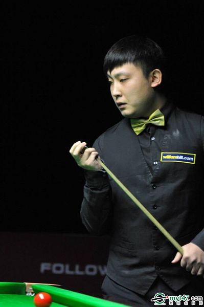 足球的追逐 足球的追逐