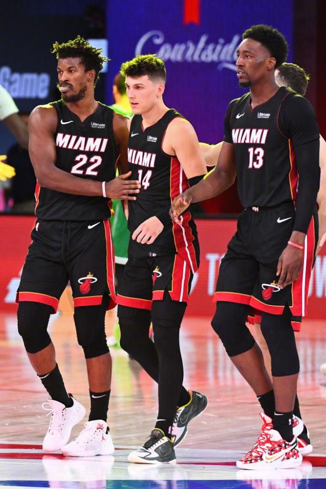 维斯的防守 维斯的防守