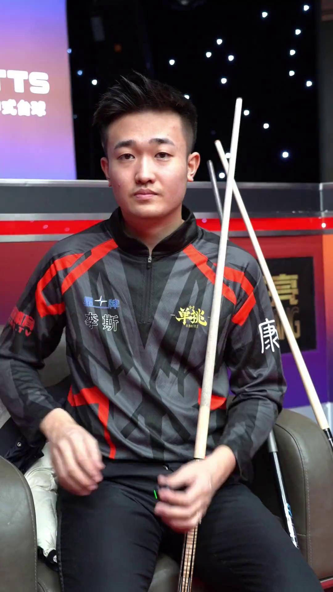 金的比赛中 金的比赛中