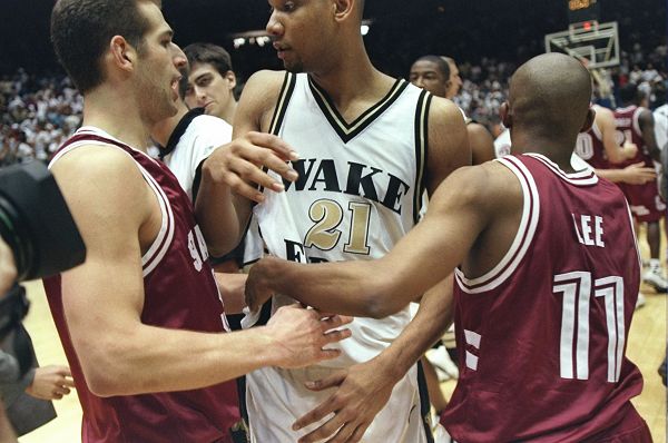 后防支柱来 后防支柱来