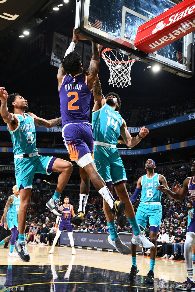 逐渐进入白 逐渐进入白