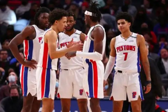 中情绪与公 中情绪与公